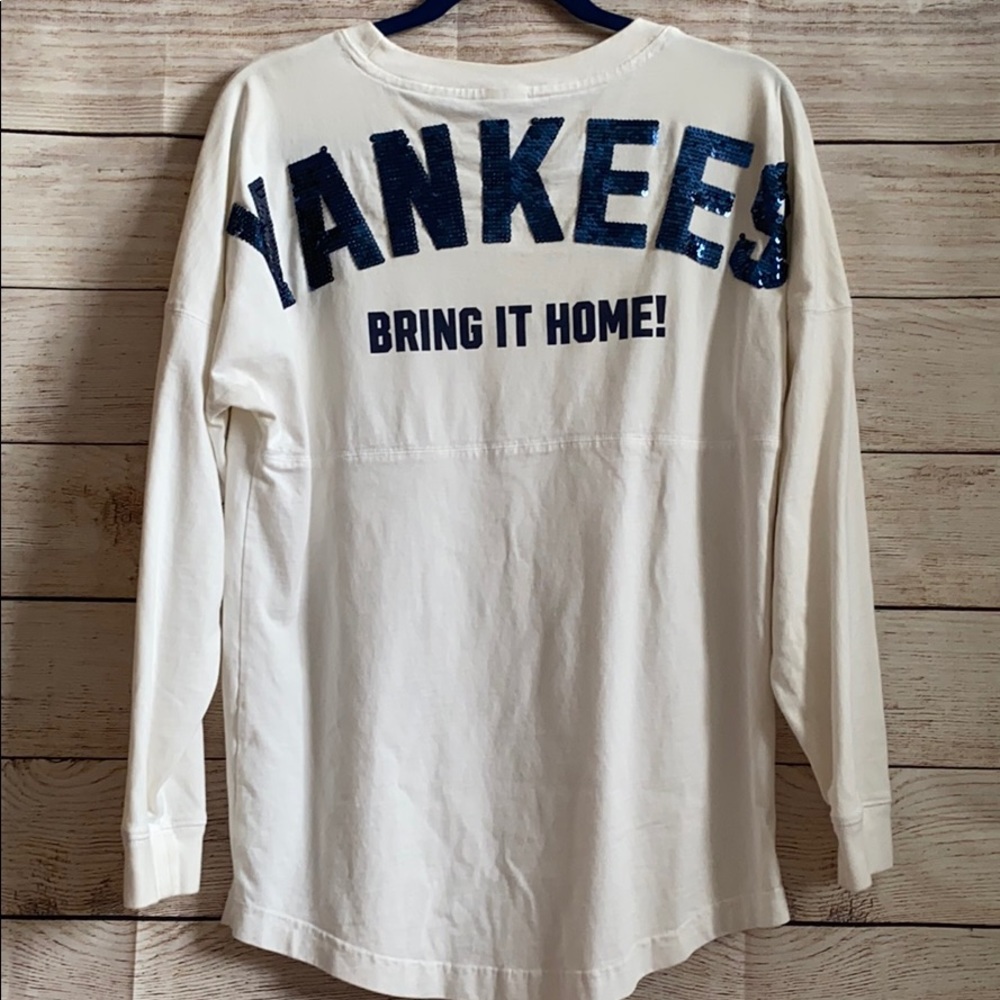 VS PINK. - Yankees Shirt
